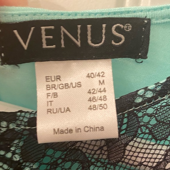 NWOT VENUS SIZE MEDIUM TEAL BLUE T-SHIRT WITH BLACK LACE SHORT SLEEVE DETAIL - Picture 8 of 11